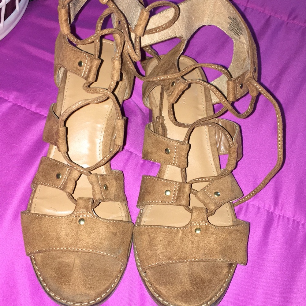 Dark tan lace up heels for @pdunphy23